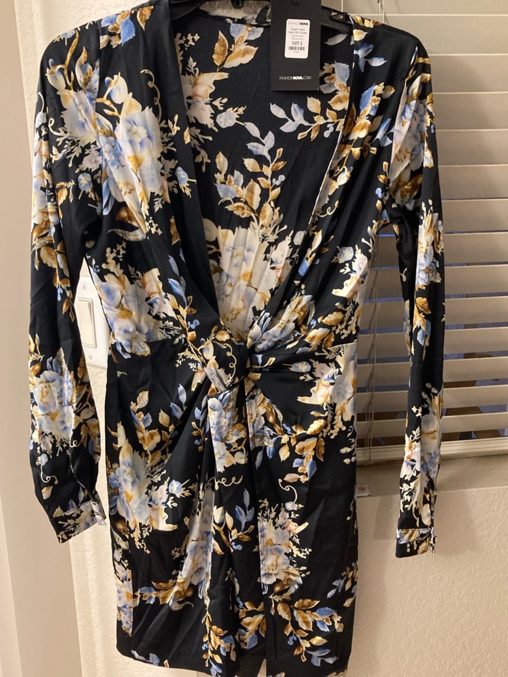 Fashion Nova Black Long Sleeve Twist-Front Floral Dress NWT Satin